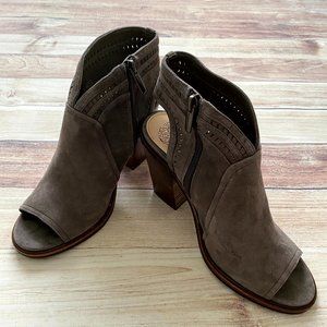 Women's Vince Camuto Vc-Koral Open Toe Booties | 8M | Gray Suede